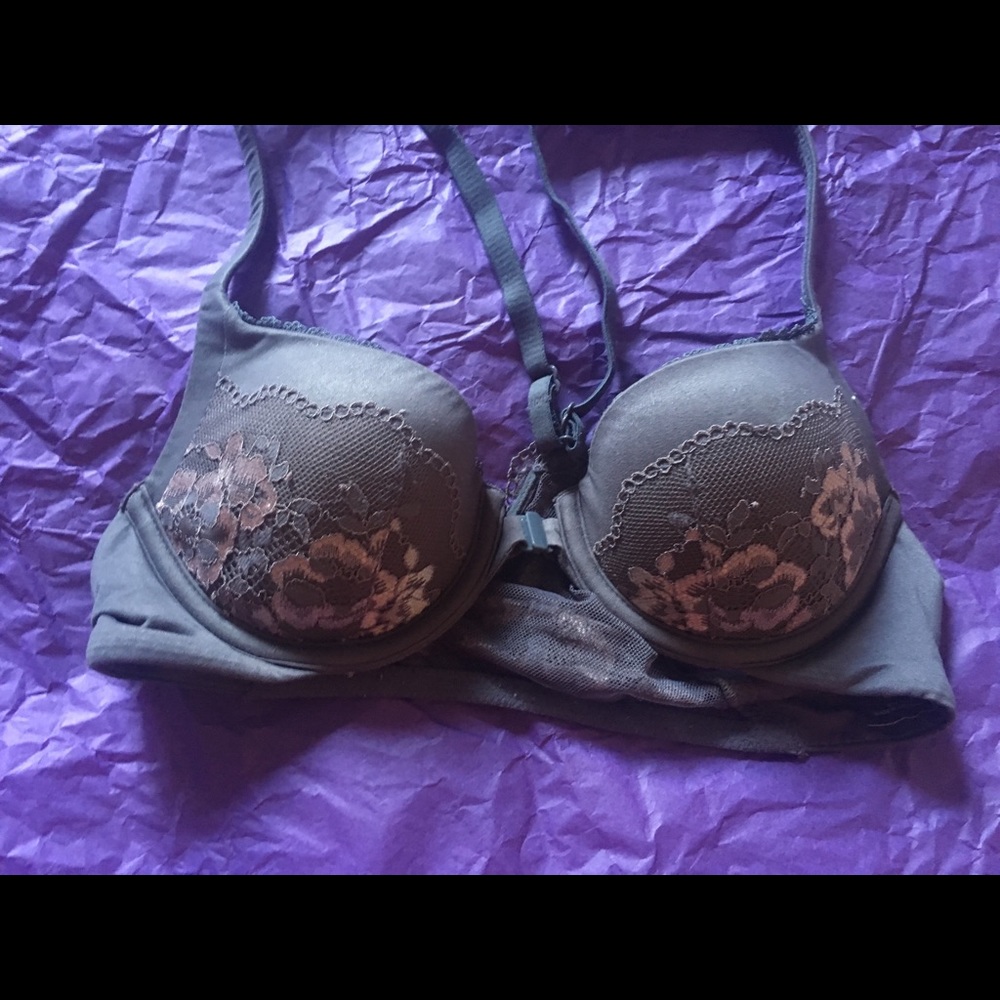 Body by Victoria front closure bra